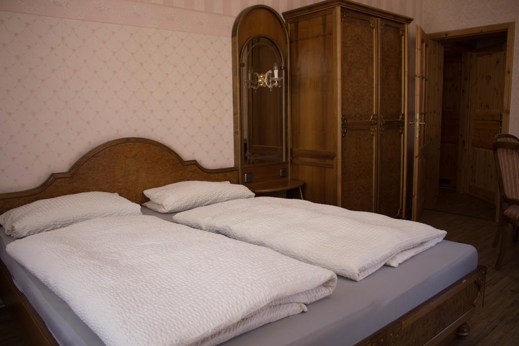 Hotel Five Seasons Fürth Esterno foto