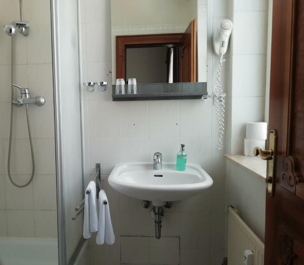 Hotel Five Seasons Fürth Esterno foto